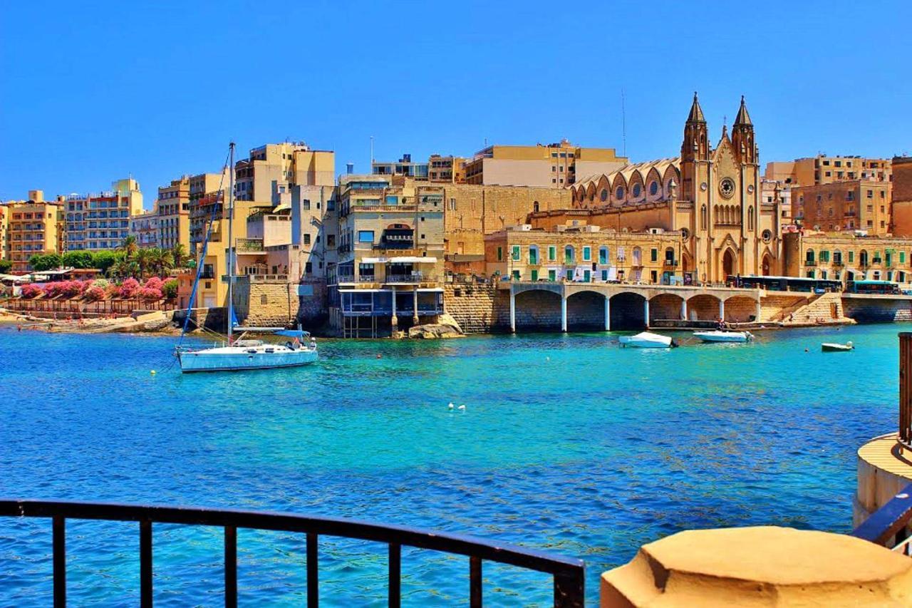 Spacious Apartment Steps To The Promenade Sliema Extérieur photo